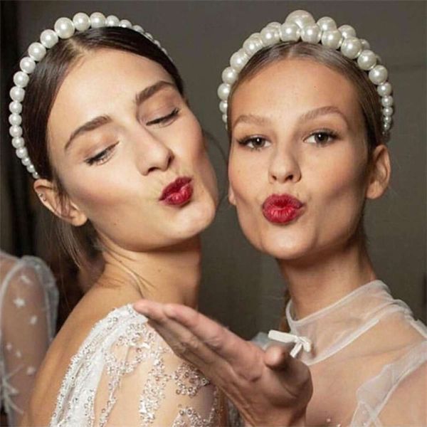 2019 new fashion versatile temperament bright hairband net red the same personal trend pearl hair accessories, Silver
2019 new fashion versatile temperament bright hairband net red the same personal trend pearl hair accessories, Silver