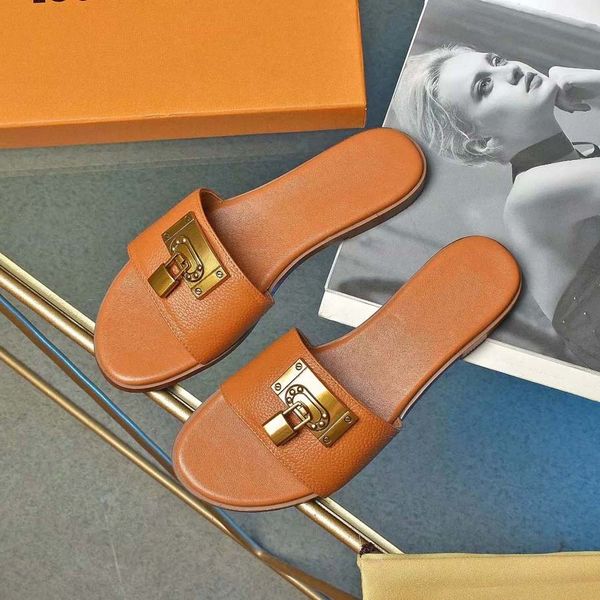 classics sandals slippers slides floral brocade gear bottoms flip flops women striped beach causal slipper home011 25, Black
classics sandals slippers slides floral brocade gear bottoms flip flops women striped beach causal slipper home011 25, Black