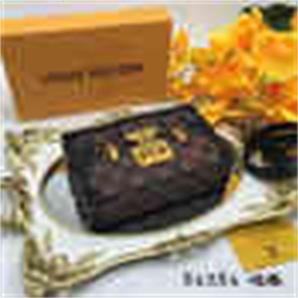 female cross m94219 86286 new wooden box brand handbags iconic handles shoulder bags totes designer body bag clutches luxury evening
female cross m94219 86286 new wooden box brand handbags iconic handles shoulder bags totes designer body bag clutches luxury evening