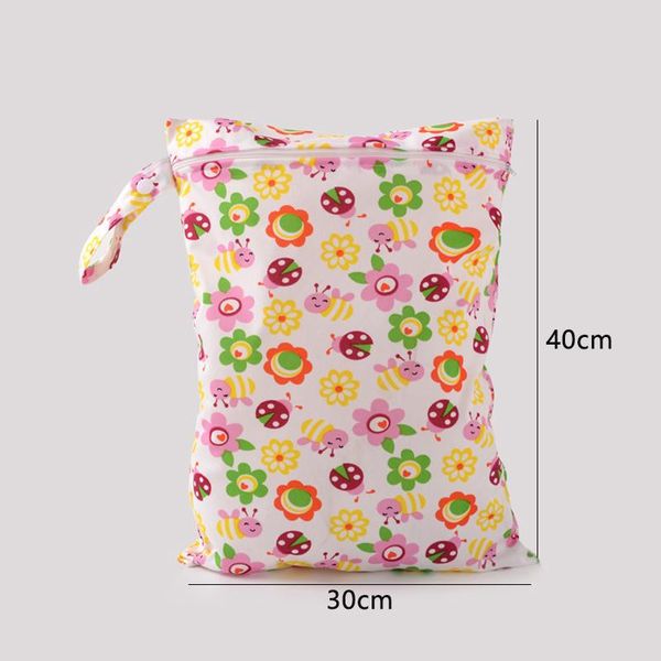 storage bags cute cartoon travel baby diaper bag waterproof wet printed zipper single pocket reusable nappy dry 30*40cm
storage bags cute cartoon travel baby diaper bag waterproof wet printed zipper single pocket reusable nappy dry 30*40cm