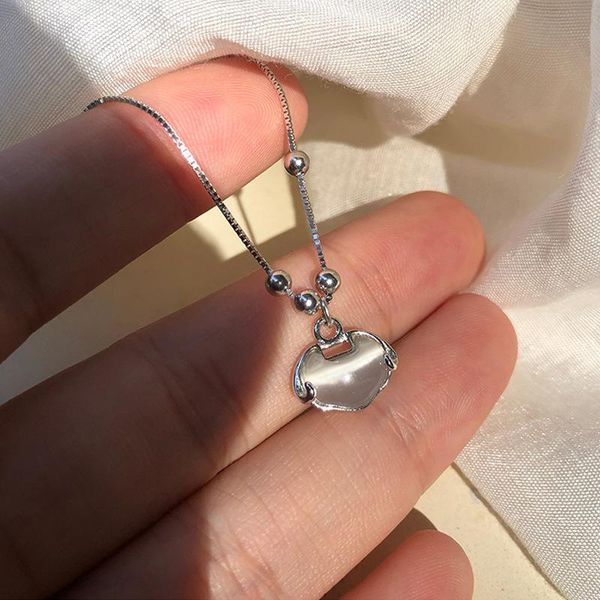 chains ruyi peace lock pendant necklace female xiangyun fusuo light luxury simple clavicle chain necklaces for women 2021, Silver
chains ruyi peace lock pendant necklace female xiangyun fusuo light luxury simple clavicle chain necklaces for women 2021, Silver
