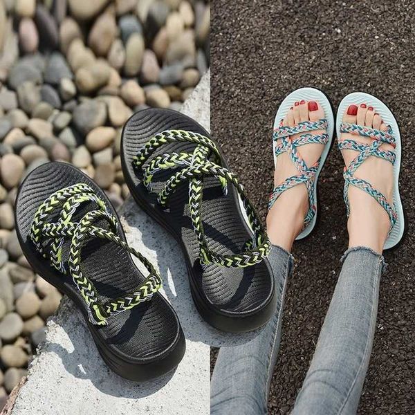 2020 fashion summer women shoes strappy flat sports beach hiking walking summer sandals ladies shoes sandalias y0721, Black
2020 fashion summer women shoes strappy flat sports beach hiking walking summer sandals ladies shoes sandalias y0721, Black