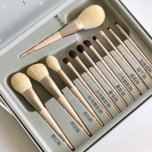 makeup brushes 12 horsehair wool set for cosmetic foundation powder blush eyeshadow kabuki blending make up brush beauty tool
makeup brushes 12 horsehair wool set for cosmetic foundation powder blush eyeshadow kabuki blending make up brush beauty tool