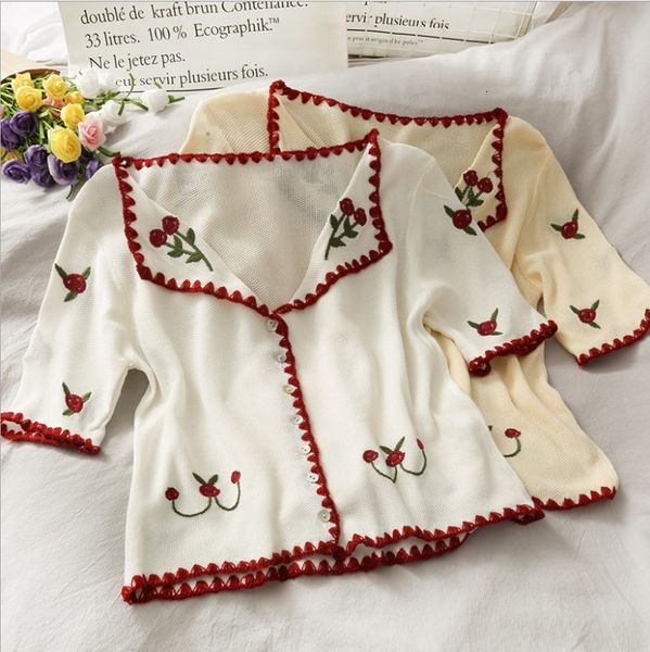 t-shirt small fresh red edge embroidery single breasted t-shirt women's summer lapel short sleeve slim sweet top, White
t-shirt small fresh red edge embroidery single breasted t-shirt women's summer lapel short sleeve slim sweet top, White