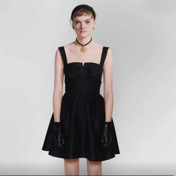 casual dresses olomm elegant suspender dress black a-line fashion party backless vintage women's clothing 2021, Black;gray
casual dresses olomm elegant suspender dress black a-line fashion party backless vintage women's clothing 2021, Black;gray