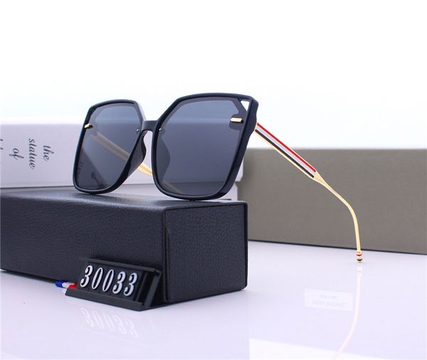 designer square sunglasses men women vintage shades driving polarized sunglass male sun glasses fashion metal plank eyewear with box, White;black
designer square sunglasses men women vintage shades driving polarized sunglass male sun glasses fashion metal plank eyewear with box, White;black