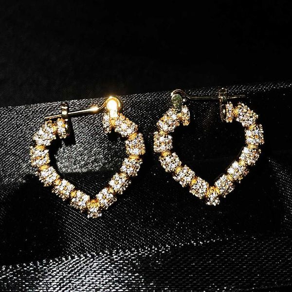 stud designer original diamond-studded gold heart-shaped earrings, luxurious and exquisite women's jewelry, Golden;silver
stud designer original diamond-studded gold heart-shaped earrings, luxurious and exquisite women's jewelry, Golden;silver