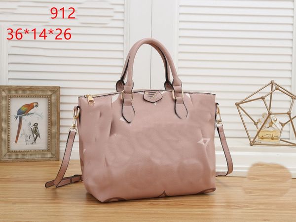 luxurys woman shoulder bag designers leather flowers handbag classic women shopping tote fashion duffel bags
luxurys woman shoulder bag designers leather flowers handbag classic women shopping tote fashion duffel bags