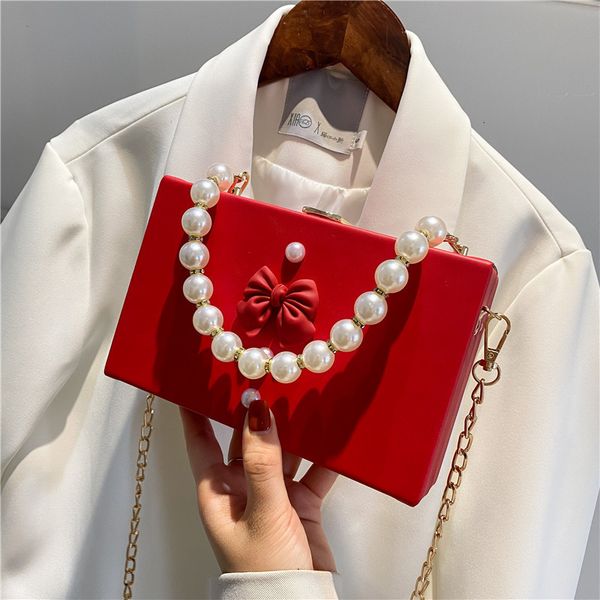 banquet 2021 evening bags pearl handbag women's small square chain korean hand dress messenger dinner bag
banquet 2021 evening bags pearl handbag women's small square chain korean hand dress messenger dinner bag