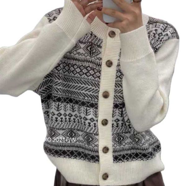 women's knits & tees retro check double-sided jacquard sweater coat knitted long-sleeved cardigan harajuku style korean, White
women's knits & tees retro check double-sided jacquard sweater coat knitted long-sleeved cardigan harajuku style korean, White