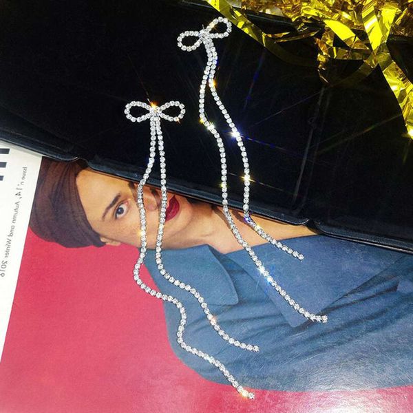 earrings 925 silver needle tassel advanced feeling bowknot inlaid with diamond exquisite long chain earrings women's earrings, Golden
earrings 925 silver needle tassel advanced feeling bowknot inlaid with diamond exquisite long chain earrings women's earrings, Golden