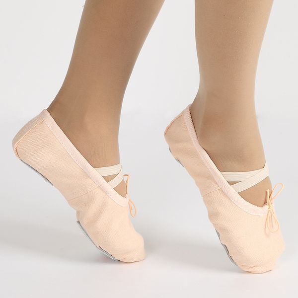 girls shoes kids ballet shoes children pointe shoes dance slippers yoga girls flats for mother and daughter, Black;red
girls shoes kids ballet shoes children pointe shoes dance slippers yoga girls flats for mother and daughter, Black;red