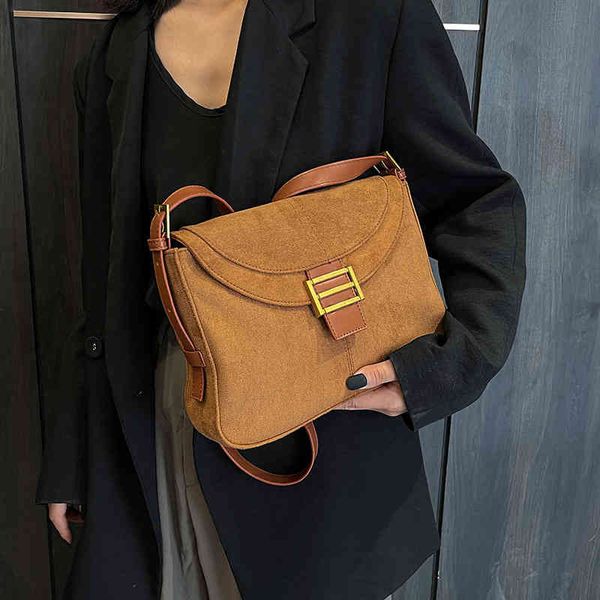 purse women's autumn and winter new signature texture small square bag simple large capacity sling shoulder messenger bag
purse women's autumn and winter new signature texture small square bag simple large capacity sling shoulder messenger bag