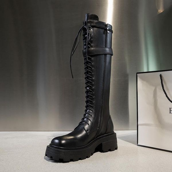 boots 2021 winter side zipper square head waterproof platform high tube thick heel middle black knight lace up handsome
boots 2021 winter side zipper square head waterproof platform high tube thick heel middle black knight lace up handsome
