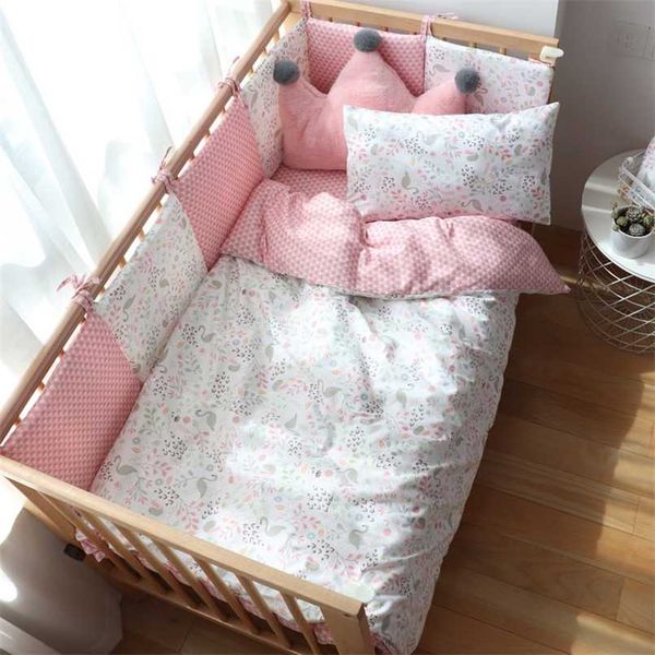 baby bedding set for borns soft cotton crib bedding set with bumper for girl bed linen for kid baby nursery decor custom made 211025 
baby bedding set for borns soft cotton crib bedding set with bumper for girl bed linen for kid baby nursery decor custom made 211025