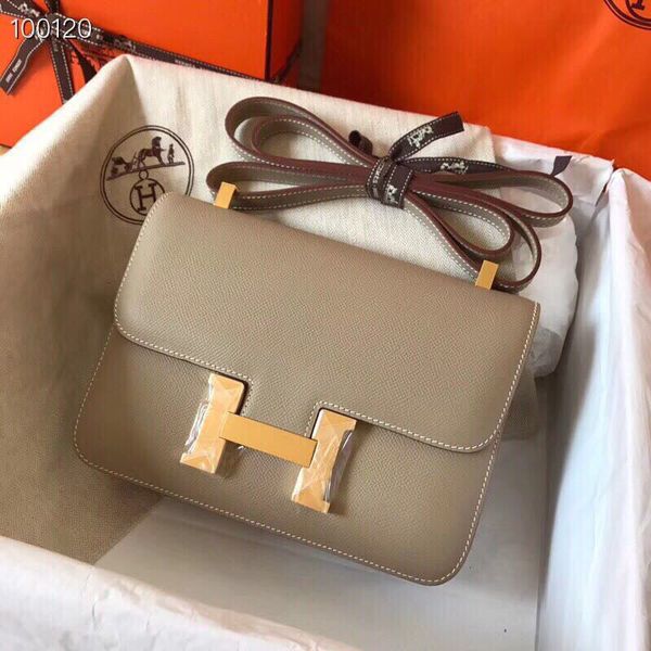 luxurys designer handbags retro herme 2021 brown kangkang h-button stewardess fashionable exquisite square bag this year handbags bb
luxurys designer handbags retro herme 2021 brown kangkang h-button stewardess fashionable exquisite square bag this year handbags bb