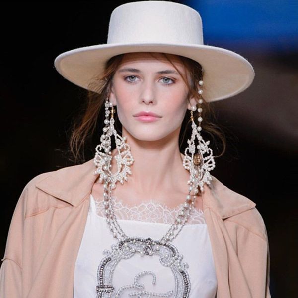 berets white wide brim simple church derby hat panama solid felt fedoras with chain for women artificial wool blend jazz cap 6, Blue;gray
berets white wide brim simple church derby hat panama solid felt fedoras with chain for women artificial wool blend jazz cap 6, Blue;gray
