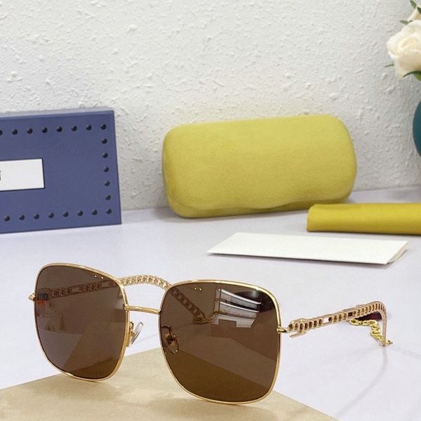 2021 women men sunglasses oversize gold metal chain frame dark brown lenses available with box, White;black
2021 women men sunglasses oversize gold metal chain frame dark brown lenses available with box, White;black