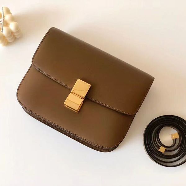 genuine leather teen triomphe shoulder bag famous women's men tote flap crossbody bags luxury designer woman fashion evening camera cas
genuine leather teen triomphe shoulder bag famous women's men tote flap crossbody bags luxury designer woman fashion evening camera cas