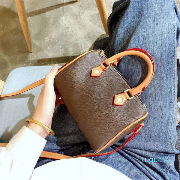 designer crossbody bags mini boston tote clutch have three size women luxurys bag original flower handbags
designer crossbody bags mini boston tote clutch have three size women luxurys bag original flower handbags