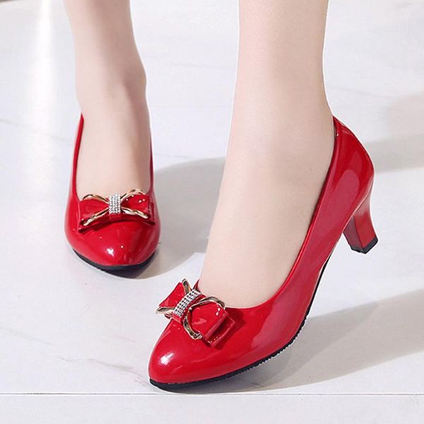 dress shoes large size 35 42 women patent leather pumps med heeled office ladies bow wedding zapatos mujer 8394c, Black
dress shoes large size 35 42 women patent leather pumps med heeled office ladies bow wedding zapatos mujer 8394c, Black