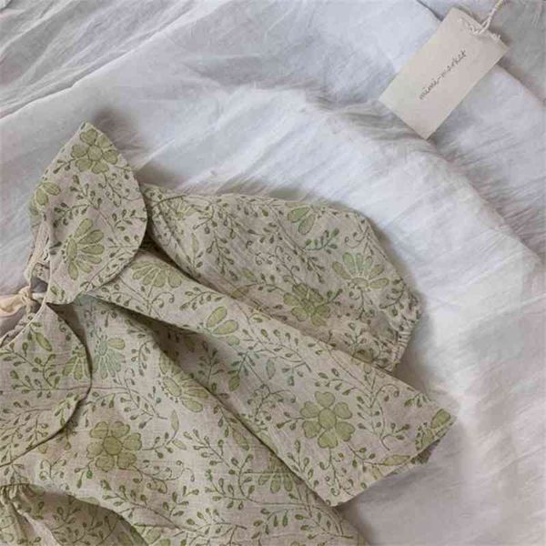 south korea ins new children's spring korean shirt fashion lapel baby top, White 
south korea ins new children's spring korean shirt fashion lapel baby top, White