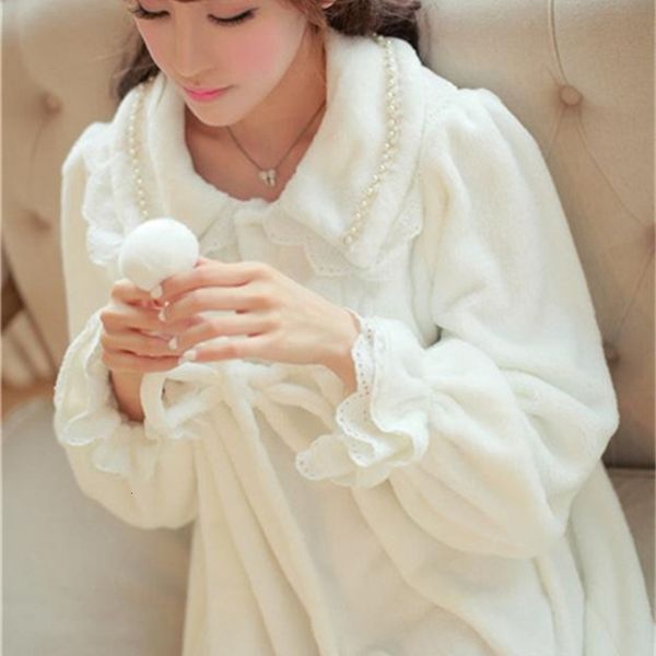 women's sleepwear spring flannel princess long nightgown white soft ankle-length turn-down collar girl vintage vestid, Black;red
women's sleepwear spring flannel princess long nightgown white soft ankle-length turn-down collar girl vintage vestid, Black;red