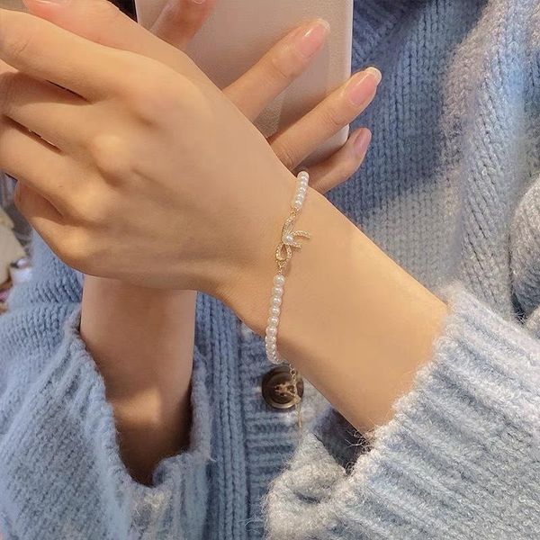bangle va-103 sweet and gentle bowknot pearl bracelet personality high-end sense light luxurious exquisite, Black
bangle va-103 sweet and gentle bowknot pearl bracelet personality high-end sense light luxurious exquisite, Black