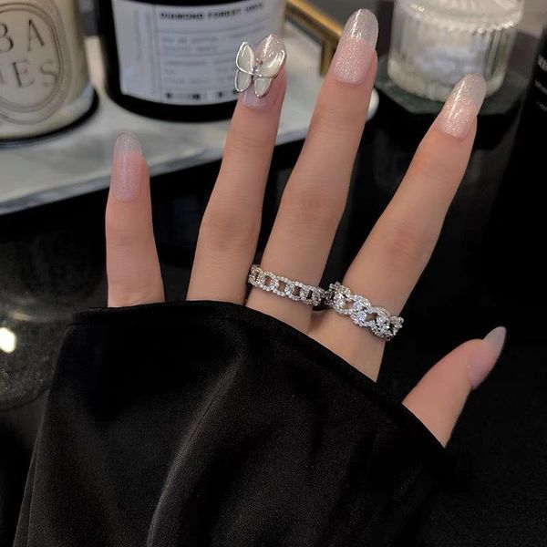wedding rings korean fashion chain zircon woman ring bride valentine's day jewelry friend boudoir birthday gift, Slivery;golden
wedding rings korean fashion chain zircon woman ring bride valentine's day jewelry friend boudoir birthday gift, Slivery;golden