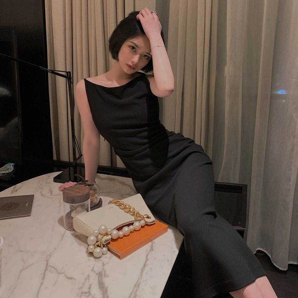 bodycon midi dress women backless summer club dresses elegant sleeveless spaghetti strap party dress 210719, White;black
bodycon midi dress women backless summer club dresses elegant sleeveless spaghetti strap party dress 210719, White;black