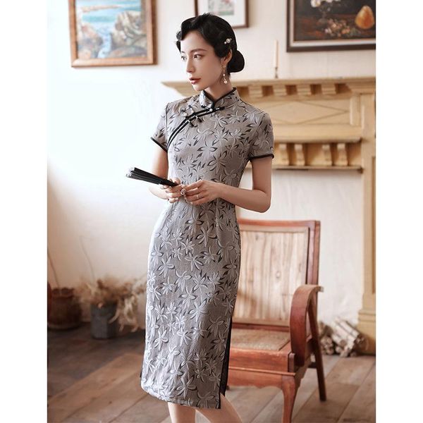 fashion cheongsam women dresses daily retro trend long dress floral printed summer chinese traditional ethnic clothing, Red
fashion cheongsam women dresses daily retro trend long dress floral printed summer chinese traditional ethnic clothing, Red