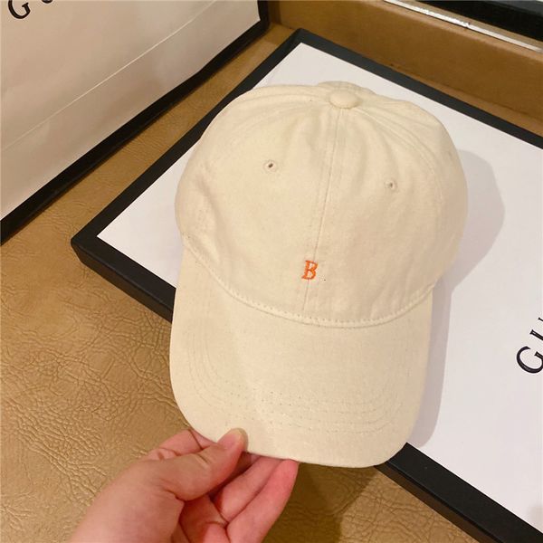 baseball female couple cotton hemp letter embroidered cap versatile cool street sunscreen hat, Yellow
baseball female couple cotton hemp letter embroidered cap versatile cool street sunscreen hat, Yellow