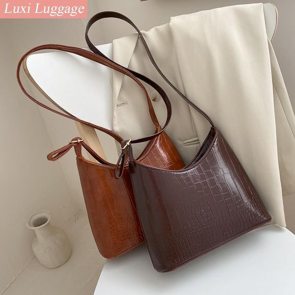 evening bags retro bucket women crocodile pattern handbag high capacity casual shoulder messenger ladies pu purse
evening bags retro bucket women crocodile pattern handbag high capacity casual shoulder messenger ladies pu purse