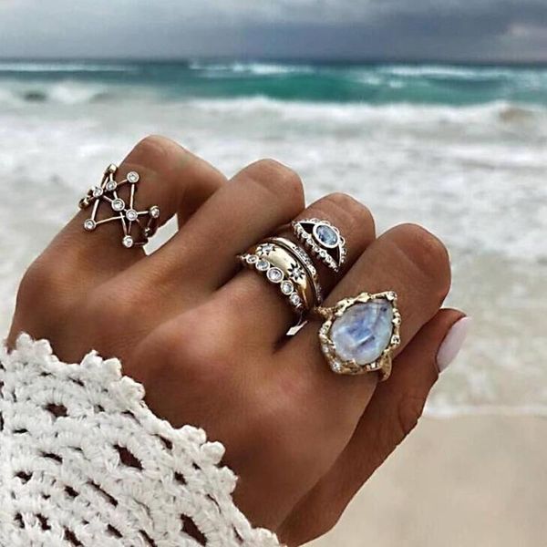 wedding rings 4 pcs/set jewedy fashion gold geometric crystal set women vintage weave finger ring female jewelry gift, Slivery;golden
wedding rings 4 pcs/set jewedy fashion gold geometric crystal set women vintage weave finger ring female jewelry gift, Slivery;golden