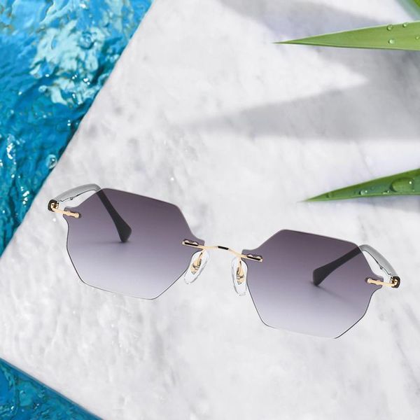 outdoor eyewear stylish rimless sunglasses gradient polarised uv400 protection driving travelling oversized sun glasses streetwear accessori
outdoor eyewear stylish rimless sunglasses gradient polarised uv400 protection driving travelling oversized sun glasses streetwear accessori
