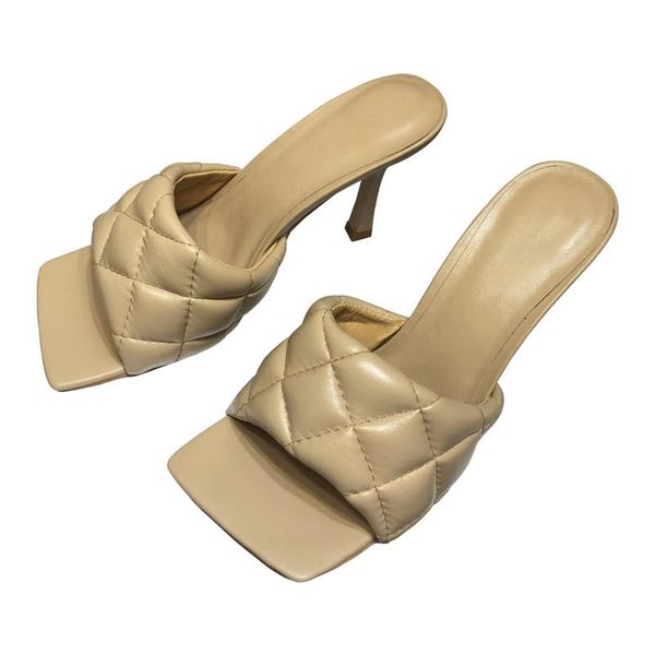 slippers 2021 woman slipper square toe natural leather shoes rhombus patten summer sell high heel slide slip on size 10, Black
slippers 2021 woman slipper square toe natural leather shoes rhombus patten summer sell high heel slide slip on size 10, Black
