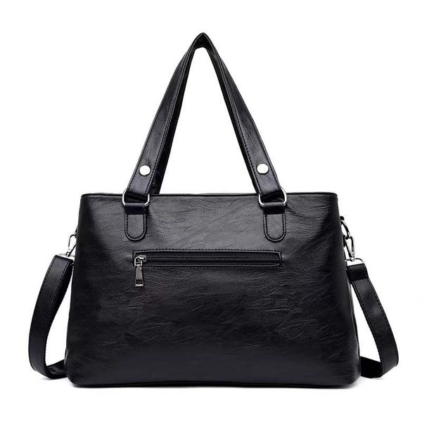 kmffly brand women leather handbags women's shoulder bags female messenger bag large capacity ladies casual tote bag black/red
kmffly brand women leather handbags women's shoulder bags female messenger bag large capacity ladies casual tote bag black/red