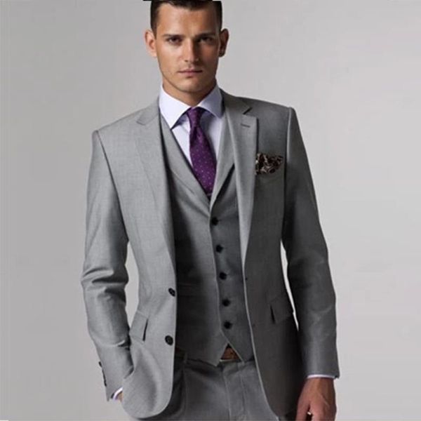 classical light grey 3 pieces blazer vest pants groom tuxedos male formal groomsmen side vent wedding groomsman stuis mens 2021 men's s, White;black
classical light grey 3 pieces blazer vest pants groom tuxedos male formal groomsmen side vent wedding groomsman stuis mens 2021 men's s, White;black