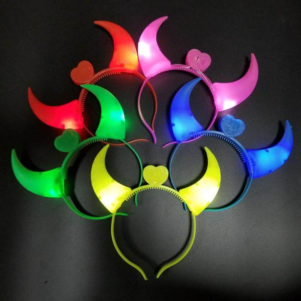 party masks 10pcs/lot luminous horn flashing led headband halloween bar cosplay props supplies mask
party masks 10pcs/lot luminous horn flashing led headband halloween bar cosplay props supplies mask