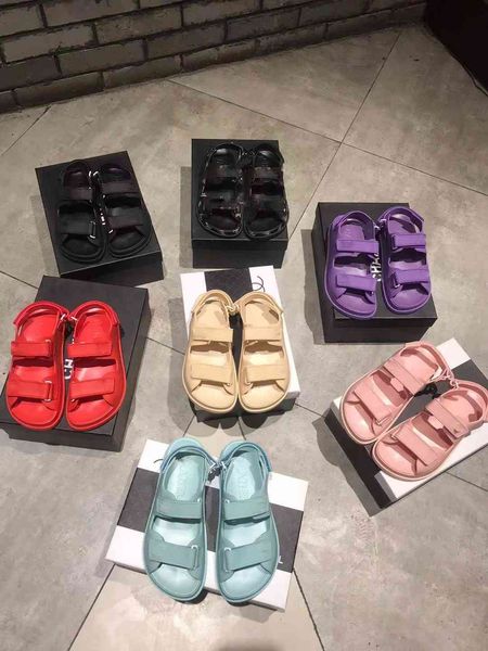 70% off wholesale flip-flops summer flat white ladies sandals luxury new products roman style shoes size 35-40, Black
70% off wholesale flip-flops summer flat white ladies sandals luxury new products roman style shoes size 35-40, Black