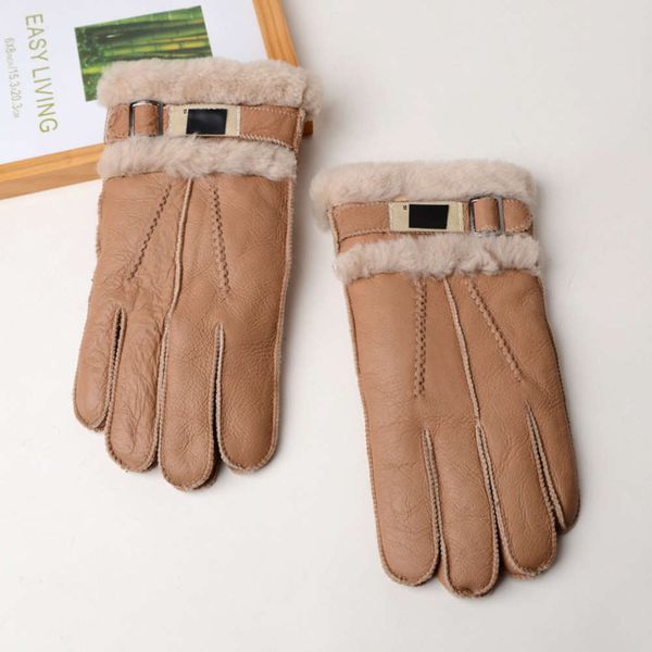 gloves sheepskin wool integrated men' and women' universal warm five finger children, Blue;gray
gloves sheepskin wool integrated men' and women' universal warm five finger children, Blue;gray