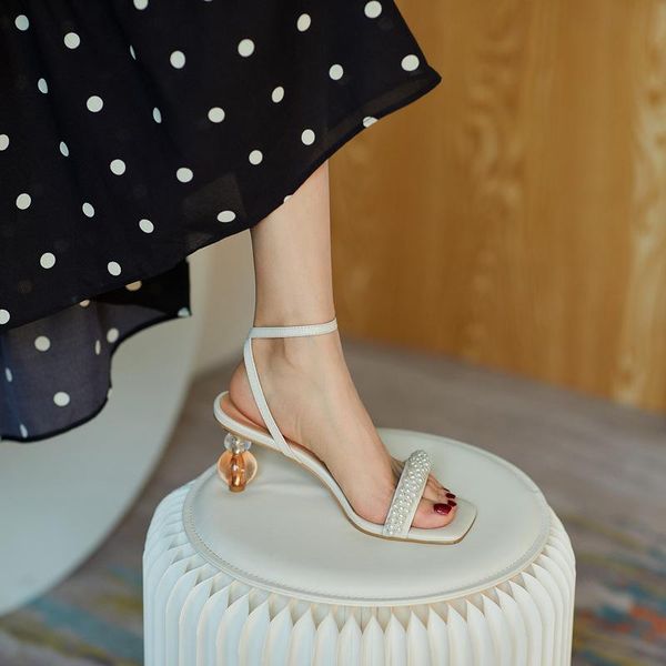 sandals 2021 luxury pearl stiletto heels womens sandalias square toe women fashion low shoes, Black
sandals 2021 luxury pearl stiletto heels womens sandalias square toe women fashion low shoes, Black