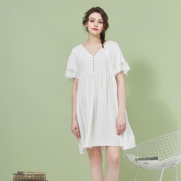 women's sleepwear spring women vintage nightgowns sleepshirts nightgown short sleeve nightwear lace homewear sleeping dress h757, Black;red
women's sleepwear spring women vintage nightgowns sleepshirts nightgown short sleeve nightwear lace homewear sleeping dress h757, Black;red