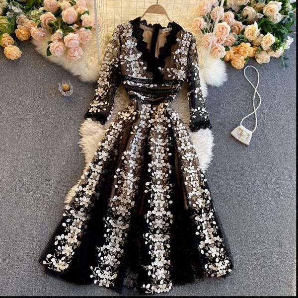 party fashion embroidery flower women dresses a line v neck elegant vintage clothing vestido feminino r359, Black;gray
party fashion embroidery flower women dresses a line v neck elegant vintage clothing vestido feminino r359, Black;gray