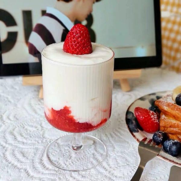 wine glasses net red ice cream cup high value stripe glass juice drink yogurt pudding
wine glasses net red ice cream cup high value stripe glass juice drink yogurt pudding
