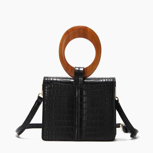evening bags 2021 high-quality crocodile pattern handbag designer retro wooden handle bag women's shoulder messenger1
evening bags 2021 high-quality crocodile pattern handbag designer retro wooden handle bag women's shoulder messenger1