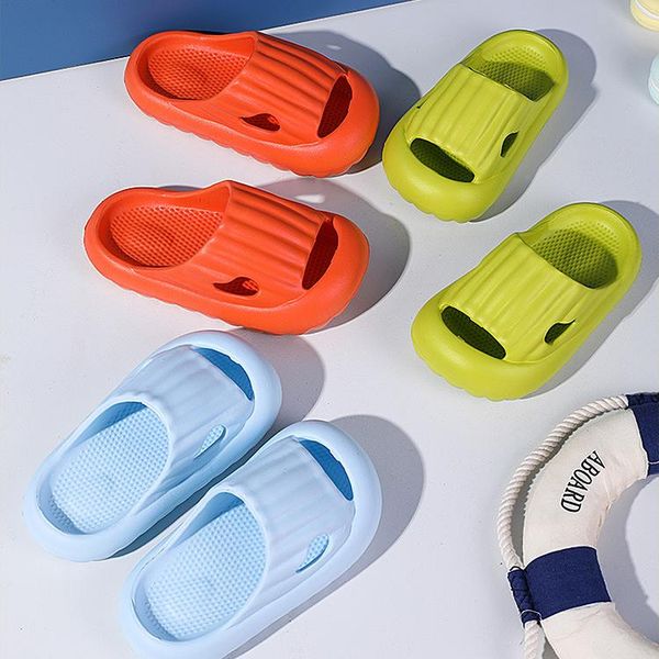 slipper girl boys slippers children sandals summer cartoon kids shoes plastic eva soft breathable antislip baby toddler bathroom, Black;grey
slipper girl boys slippers children sandals summer cartoon kids shoes plastic eva soft breathable antislip baby toddler bathroom, Black;grey