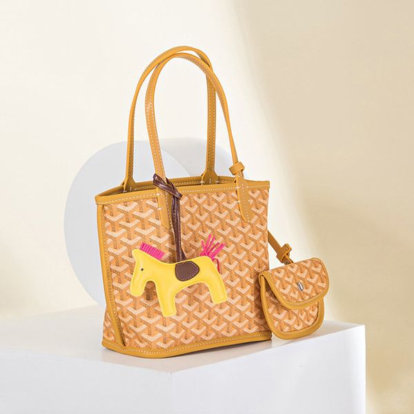 colorful meat xiaoying xiaoqubao women 2021 new fashion dog tooth bag large and small d9231
colorful meat xiaoying xiaoqubao women 2021 new fashion dog tooth bag large and small d9231