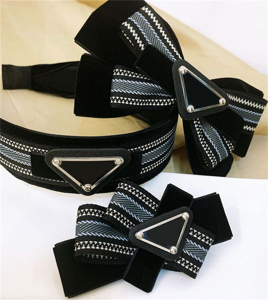 korea fashion jewelry hair accessories dongdaemun the same fabric striped bowknot hair band hairpin duck clip, Silver
korea fashion jewelry hair accessories dongdaemun the same fabric striped bowknot hair band hairpin duck clip, Silver