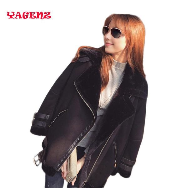 women's leather & faux european and american fashion black fur cotton 2021 winter pu inside sheepskin women motorcycle jacket coat
women's leather & faux european and american fashion black fur cotton 2021 winter pu inside sheepskin women motorcycle jacket coat
